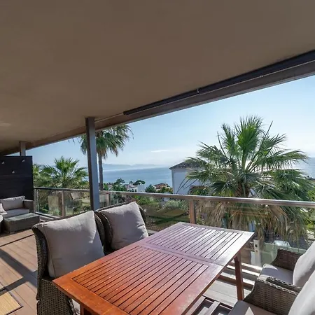 Elegant With A Terrace And Sea Vews