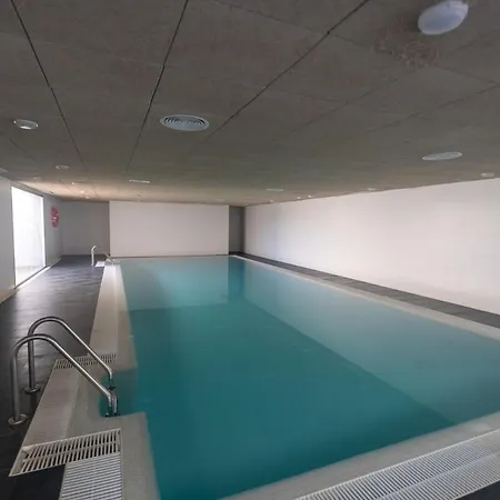Elegant With A Terrace And Sea Vews * 마닐바